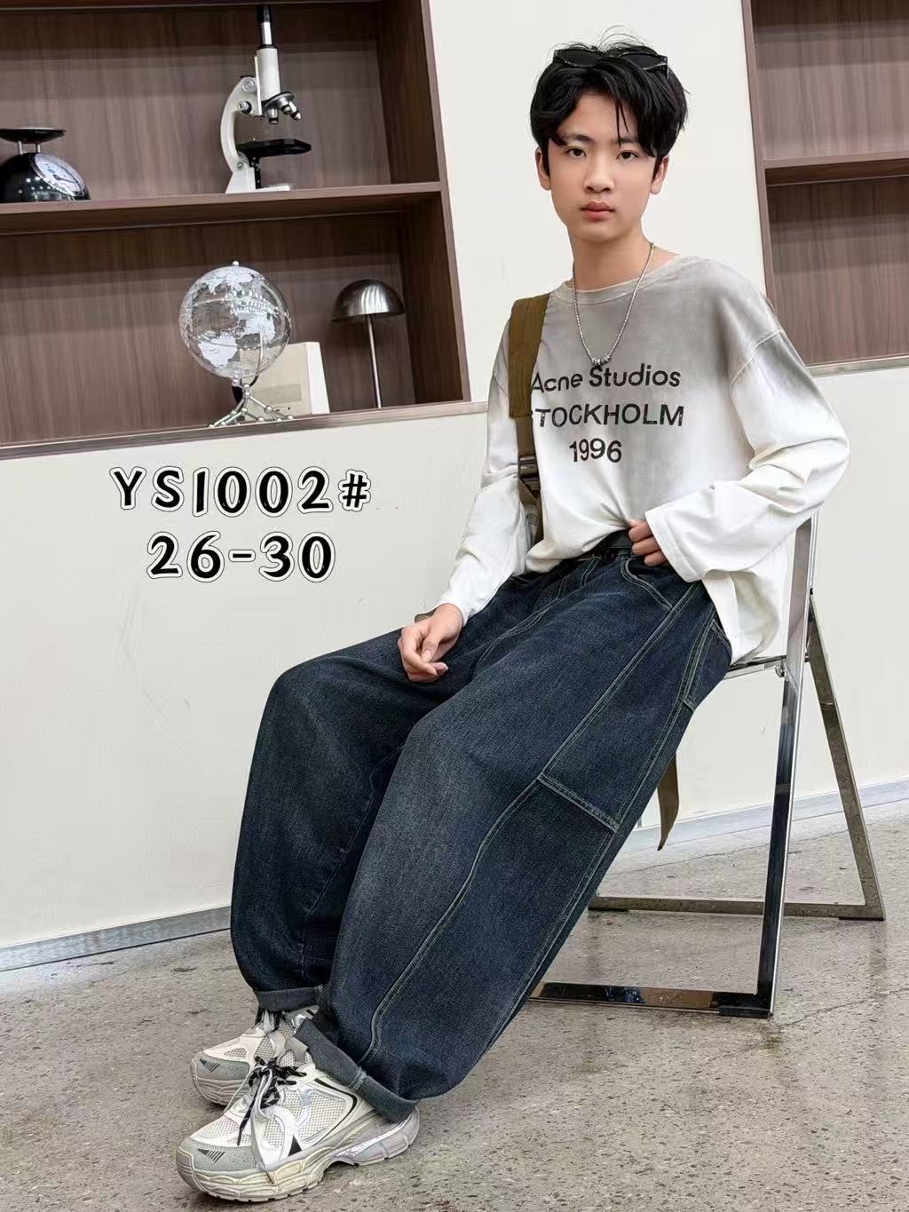 YS1002 男童宽松牛仔