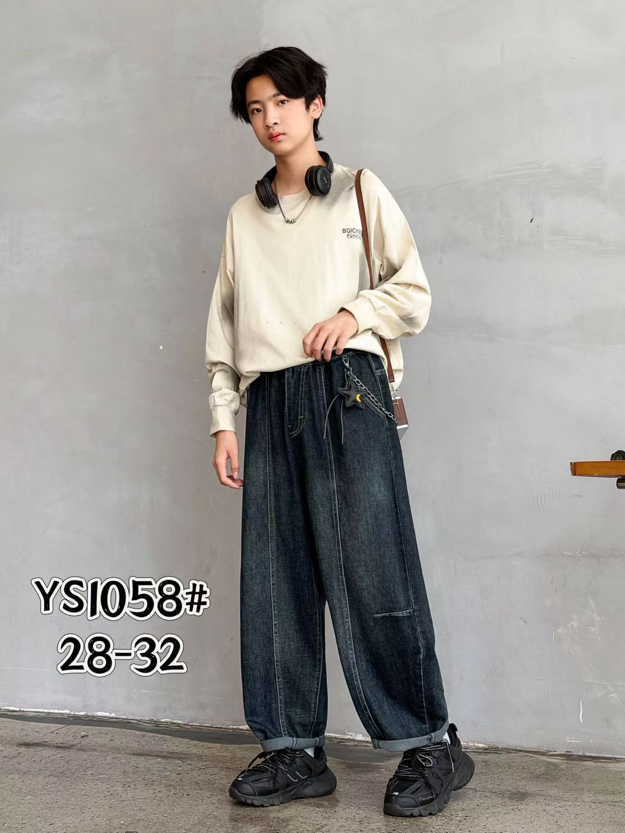 YS1058 男童宽松牛仔裤